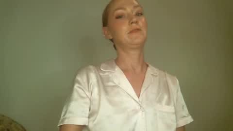 Scarlet Satine online show from February 10, 11:46 am