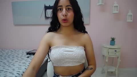 Scarlett online show from December 21, 1:26 pm