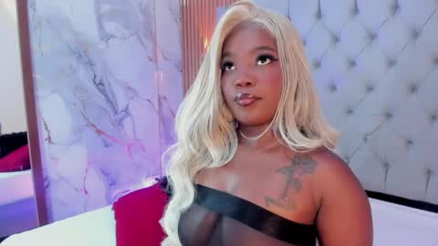 Mariana online show from June 2, 2:56 am
