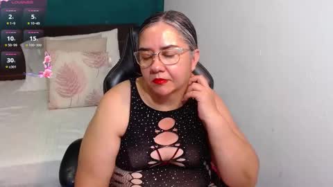Snapshot of scarlett_duboi1 chatting on October 23, 2:06 am Scarlett online show from October 23, 2:06 am