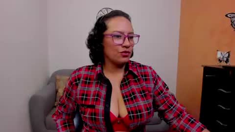 Scarlett sax online show from July 21, 11:27 pm