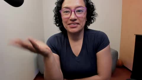 Scarlett sax online show from June 9, 10:09 pm