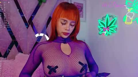 Snapshot of scarlettrusso1 chatting on October 17, 12:19 pm VAL online show from October 17, 12:19 pm