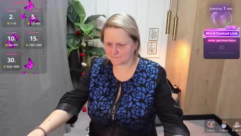 Scarlett online show from February 23, 5:30 am