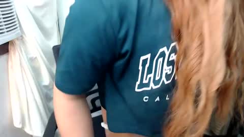 Queen Scarlet online show from February 6, 12:33 am