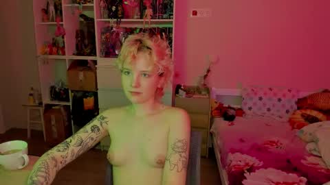 Rina online show from November 30, 7:23 am