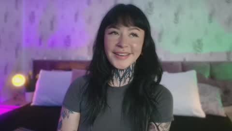 Scolw  online show from October 23, 8:04 pm