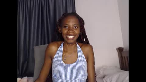 Snapshot of sebatrishaa chatting on September 22, 7:23 pm sebatrishaa online show from September 22, 7:23 pm