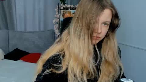 secrettier online show from March 29, 5:28 am