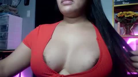 QUEEN SABEL KAMILLA online show from May 15, 7:11 am