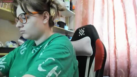 seductive_she_wolf online show from March 14, 3:35 pm