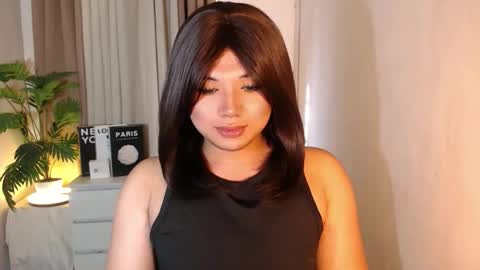 Deluxe online show from February 7, 7:45 am