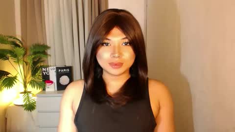 Deluxe online show from January 18, 10:44 am