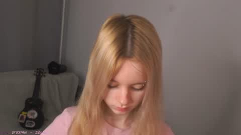 See Its honey bunny  im Lana online show from June 20, 5:27 pm