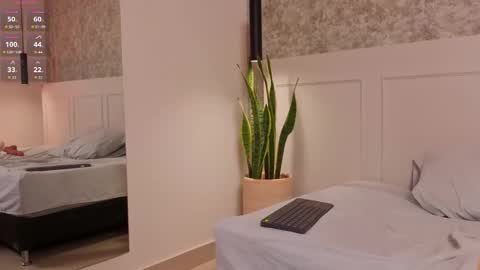 selen_marcell online show from March 4, 10:38 pm