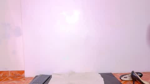 SELENE GIBSON online show from February 5, 8:01 pm