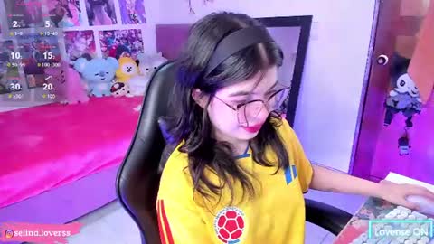 Selina online show from June 19, 4:06 am