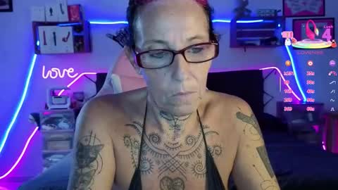 Snapshot of selvaggia_del_caribe chatting on October 20, 6:00 pm Selvaggia Del Caribe online show from October 20, 6:00 pm