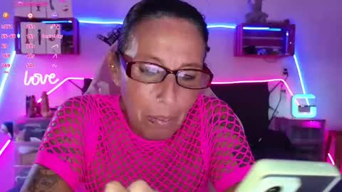 Snapshot of selvaggia_del_caribe chatting on January 13, 5:23 pm Selvaggia Del Caribe online show from January 13, 5:23 pm