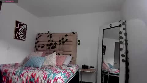 Selyn online show from October 25, 9:10 pm