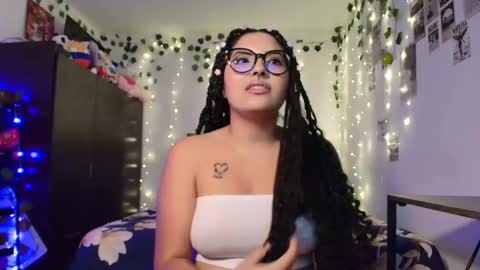 Camille and sophie online show from January 16, 1:56 am