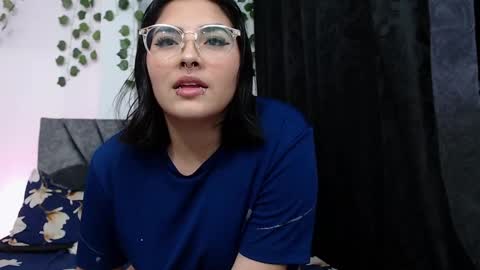 Camille and sophie online show from January 22, 2:48 am