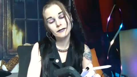 Seraphin Munster online show from February 20, 6:24 pm