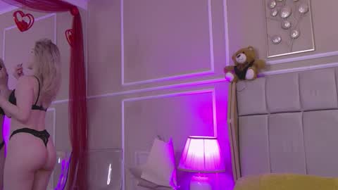 Serena online show from March 3, 12:33 pm