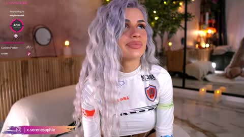 Serene Sophiex online show from November 25, 10:54 pm