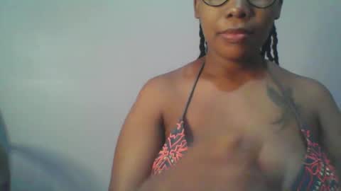 Maggie online show from September 11, 5:19 am