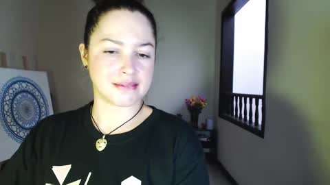 Snapshot of sexwwoman chatting on February 11, 10:39 pm CHIARA online show from February 11, 10:39 pm
