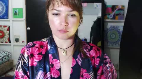 Snapshot of sexwwoman chatting on October 9, 10:25 pm CHIARA online show from October 9, 10:25 pm