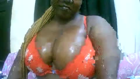 sexxi_ebony online show from May 28, 4:43 am