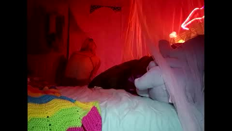 Leeah CloudZzz online show from October 12, 7:22 am