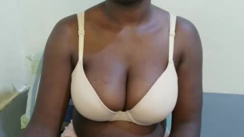 sexxy_maya1 online show from March 21, 8:19 am