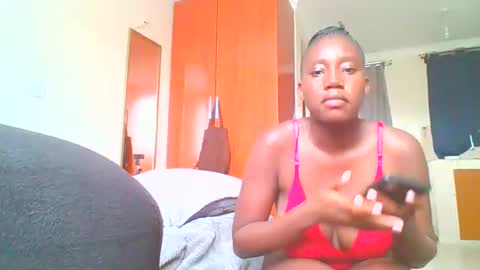 Sweet doll  online show from December 21, 7:34 am