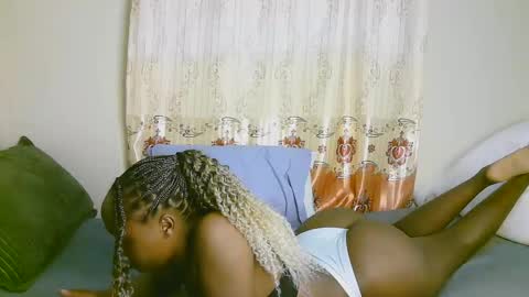 Ariana online show from March 3, 3:04 pm