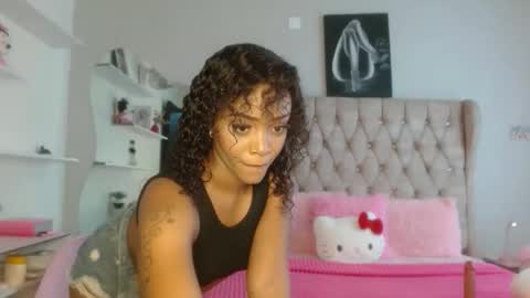 sexy_babydoll22 online show from May 10, 9:44 am
