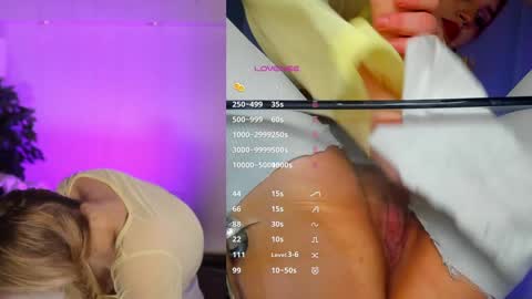 Snapshot of sexy_blonde_doll chatting on February 5, 10:44 pm Lina online show from February 5, 10:44 pm
