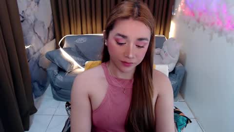 Kathy online show from December 14, 1:44 am