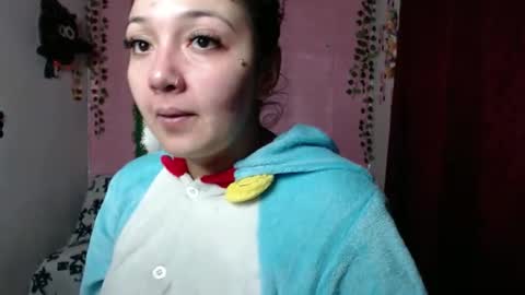 sexy lolas online show from March 5, 6:33 am