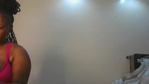 sexy_lyna online show from February 7, 7:18 pm