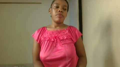 sexy_lyna online show from November 11, 5:25 am