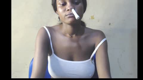 Debby online show from December 12, 11:58 pm