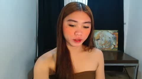 mika online show from October 24, 8:32 am