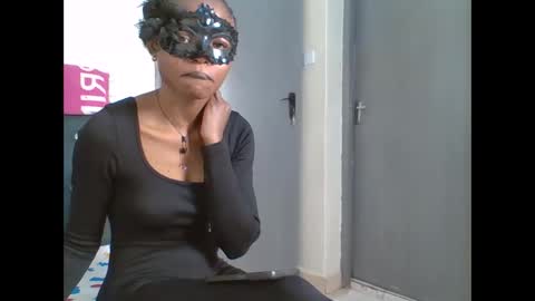 mimi online show from March 26, 11:01 am