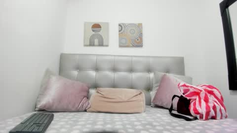 sexybrown_2005 online show from December 18, 12:48 am