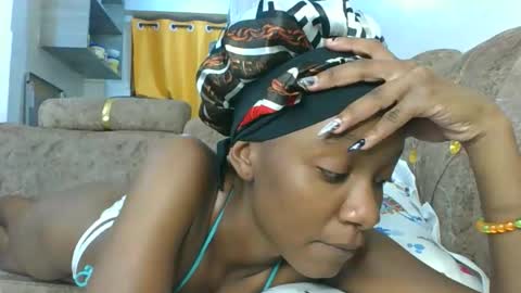 Carinah online show from February 10, 11:52 pm