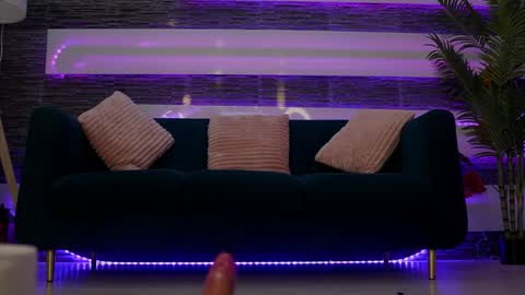 Celline online show from April 18, 4:15 am