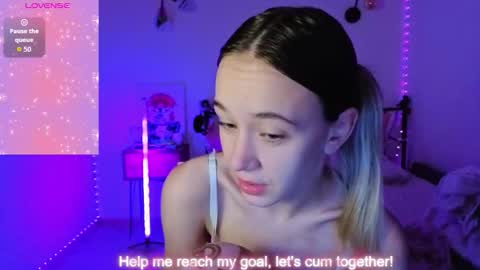 Sophia online show from October 15, 9:45 am